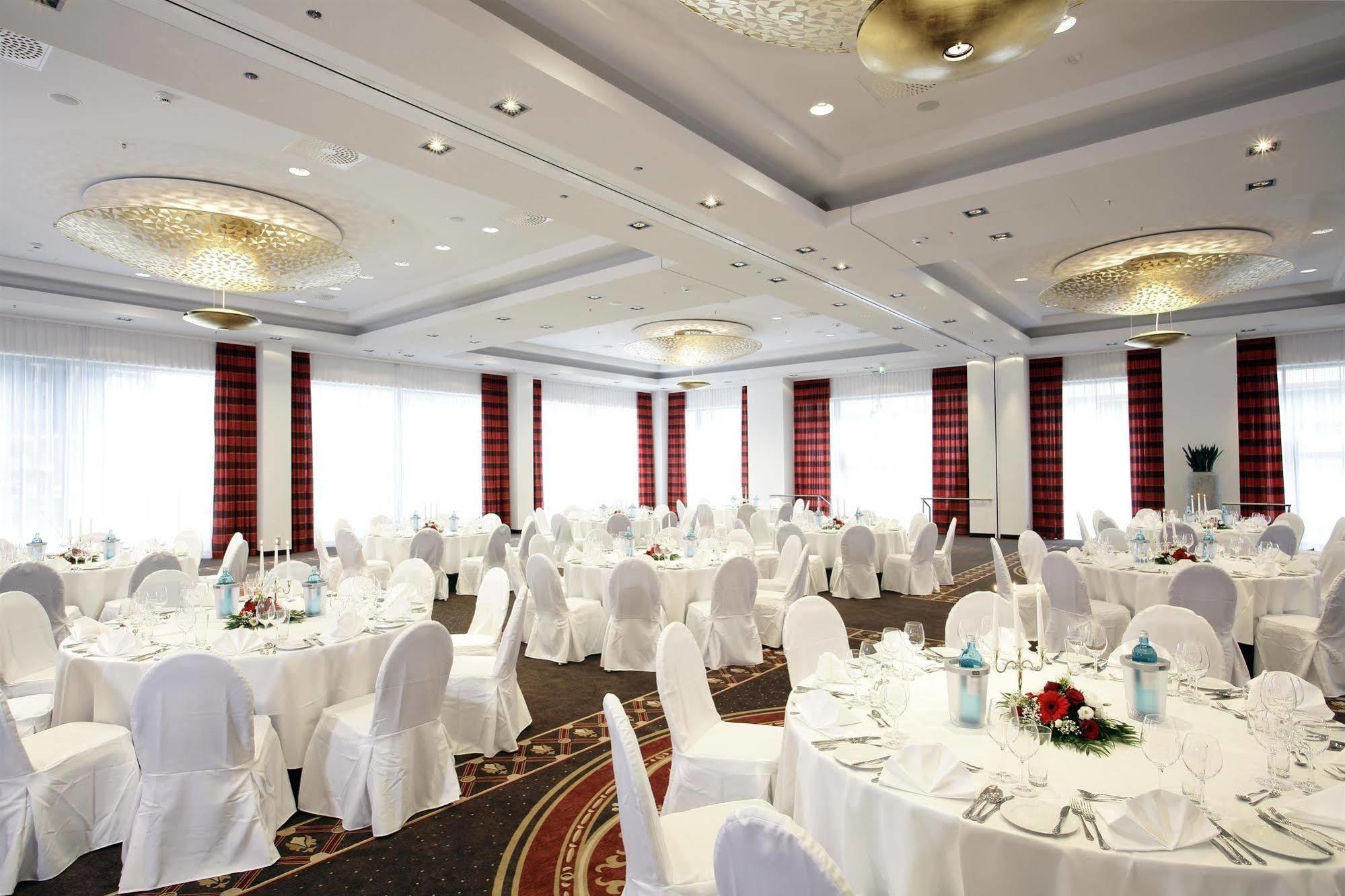H4 Alexanderplatz Hotel Berlijn